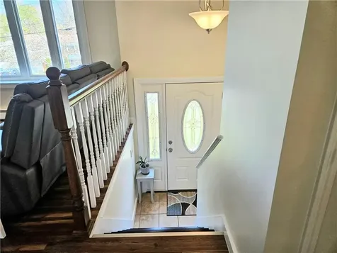 131 Jambray Avenue Warwick RI 02886