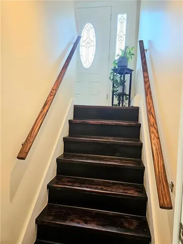 131 Jambray Avenue Warwick RI 02886