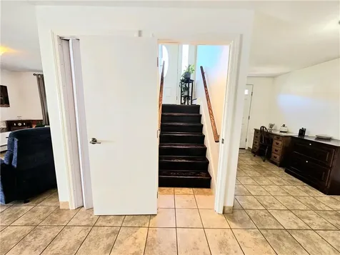 131 Jambray Avenue Warwick RI 02886