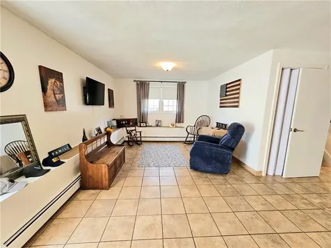 131 Jambray Avenue Warwick RI 02886
