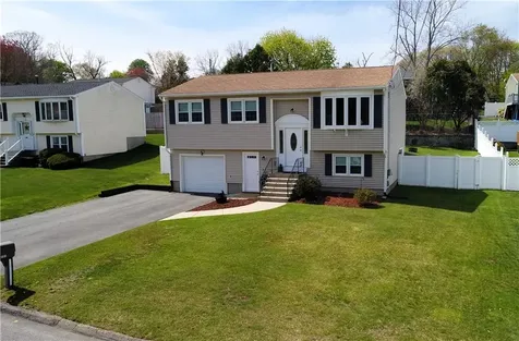 131 Jambray Avenue Warwick RI 02886