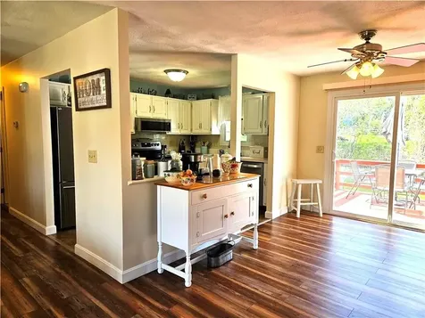 131 Jambray Avenue Warwick RI 02886