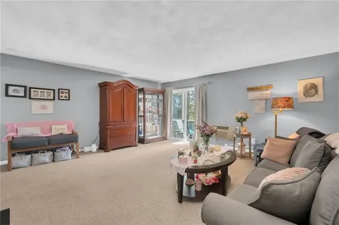 1560 Douglas Avenue North Providence RI 02904