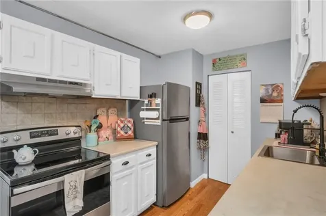 1560 Douglas Avenue North Providence RI 02904