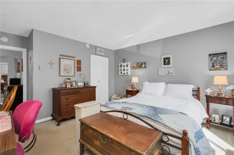 1560 Douglas Avenue North Providence RI 02904