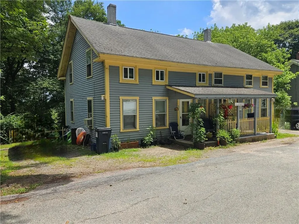 1 Side Hill Street Hopkinton RI 02832