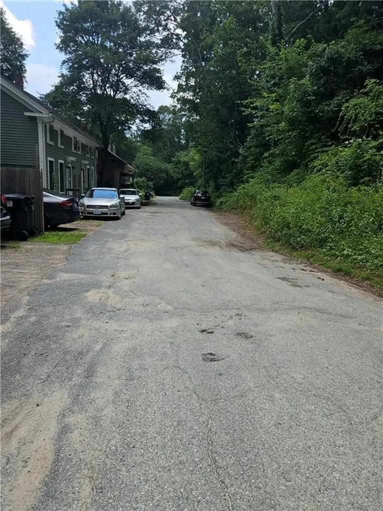 1 Side Hill Street Hopkinton RI 02832
