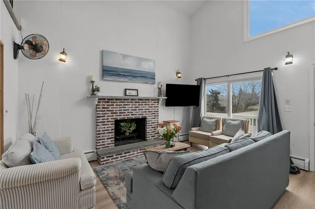 17 Clifford Drive Westerly RI 02891