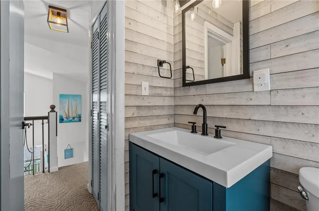 17 Clifford Drive Westerly RI 02891