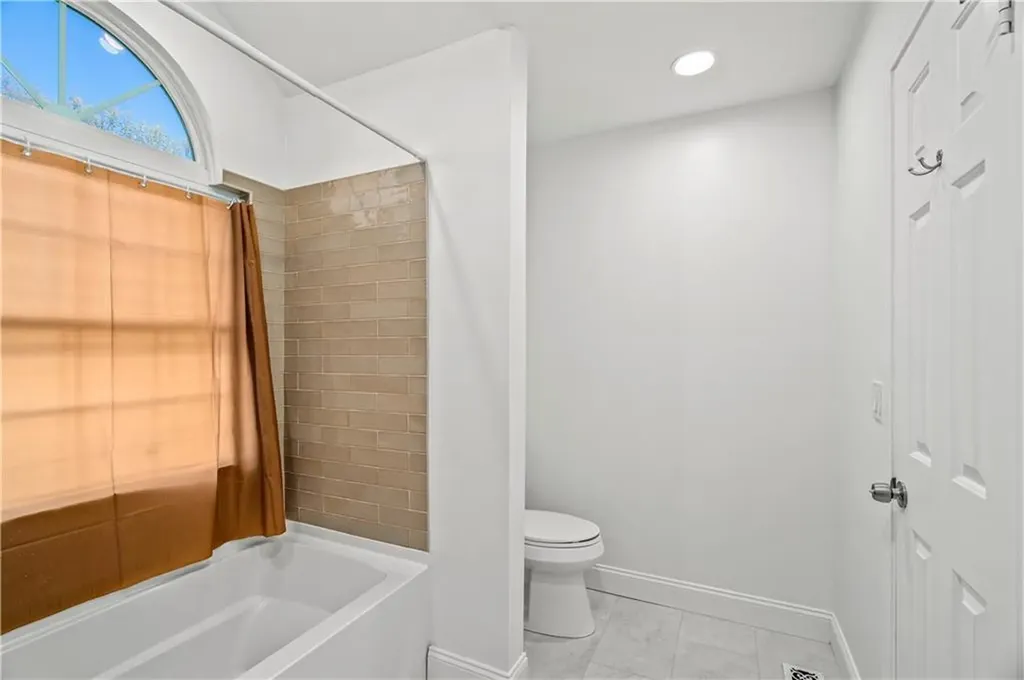 626 Smithfield Road North Providence RI 02904