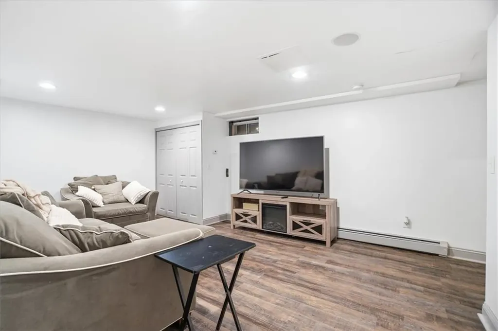 170 Jastram Street Providence RI 02908