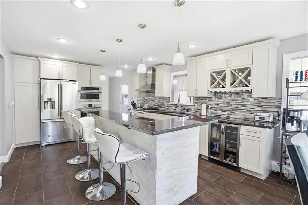 170 Jastram Street Providence RI 02908