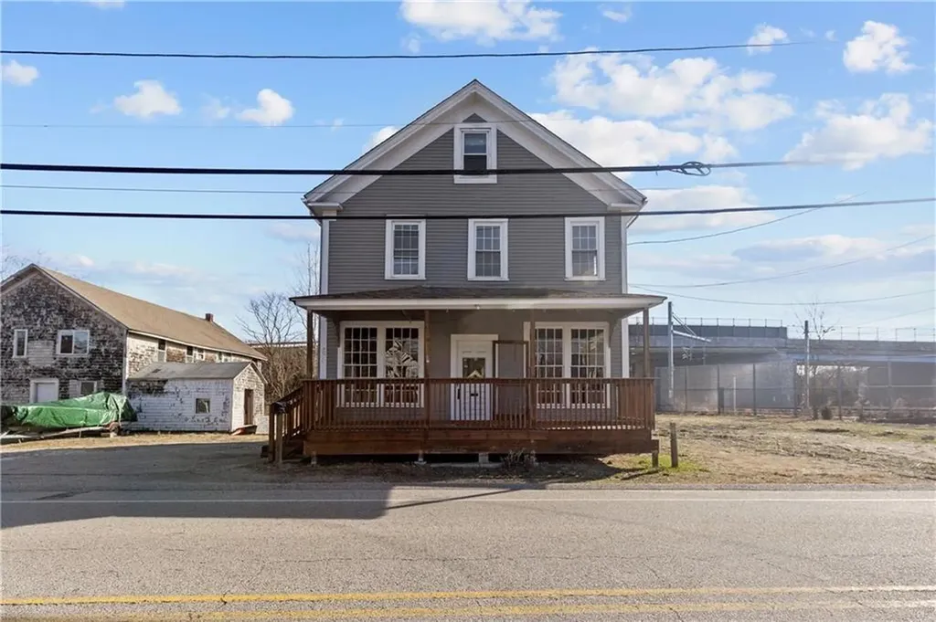 590 Davisville Road North Kingstown RI 02852