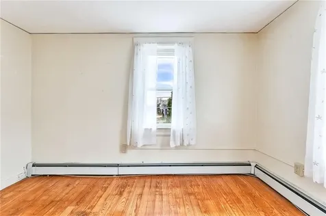 221 State Street Bristol RI 02809