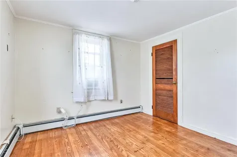 221 State Street Bristol RI 02809