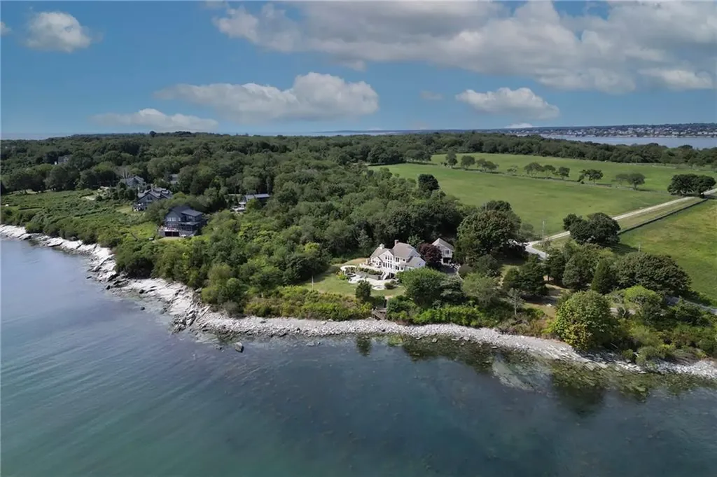 115 Beavertail Road Jamestown RI 02835