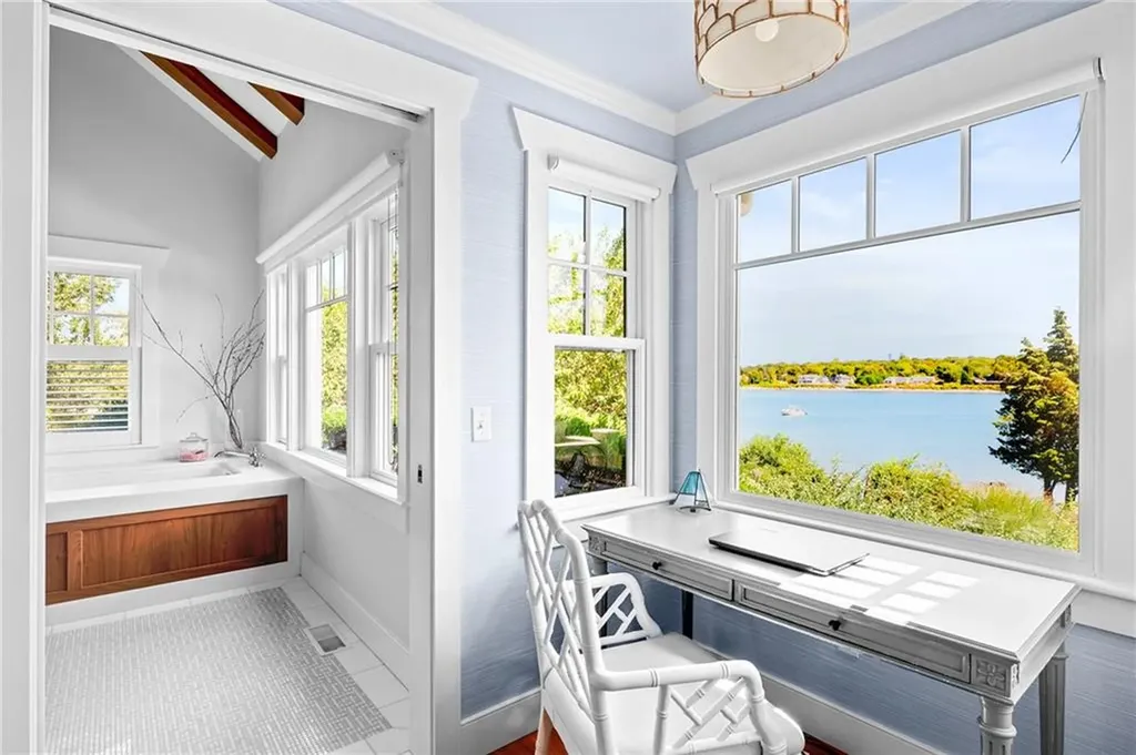 115 Beavertail Road Jamestown RI 02835