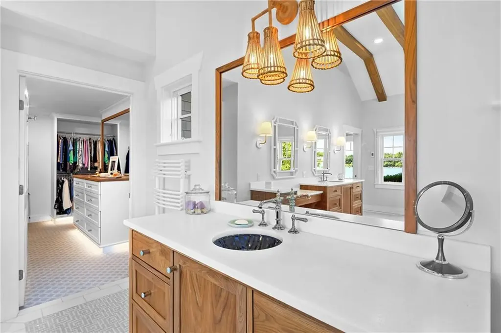 115 Beavertail Road Jamestown RI 02835