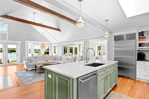 115 Beavertail Road Jamestown RI 02835