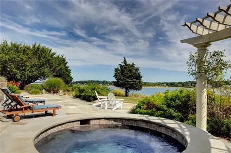 115 Beavertail Road Jamestown RI 02835