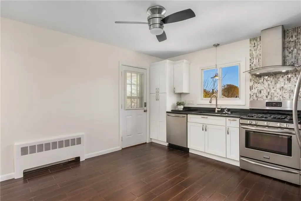 495 Gaskill Street Woonsocket RI 02895