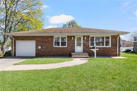 495 Gaskill Street Woonsocket RI 02895