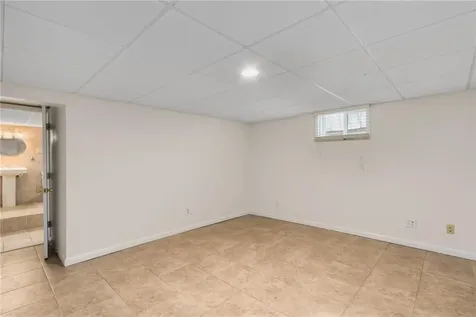 495 Gaskill Street Woonsocket RI 02895