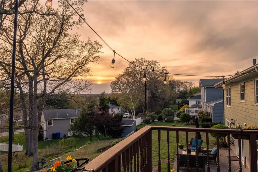 52 Woodhaven Boulevard North Providence RI 02911