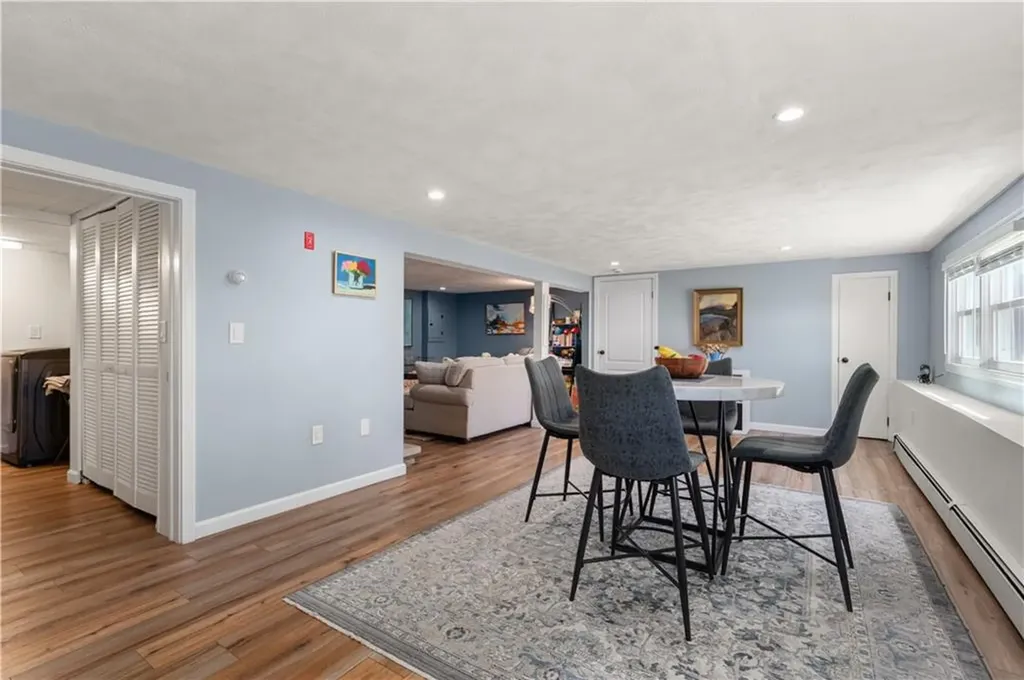 52 Woodhaven Boulevard North Providence RI 02911