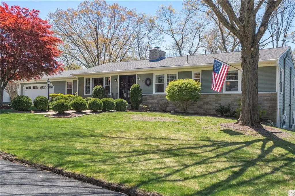 52 Woodhaven Boulevard North Providence RI 02911