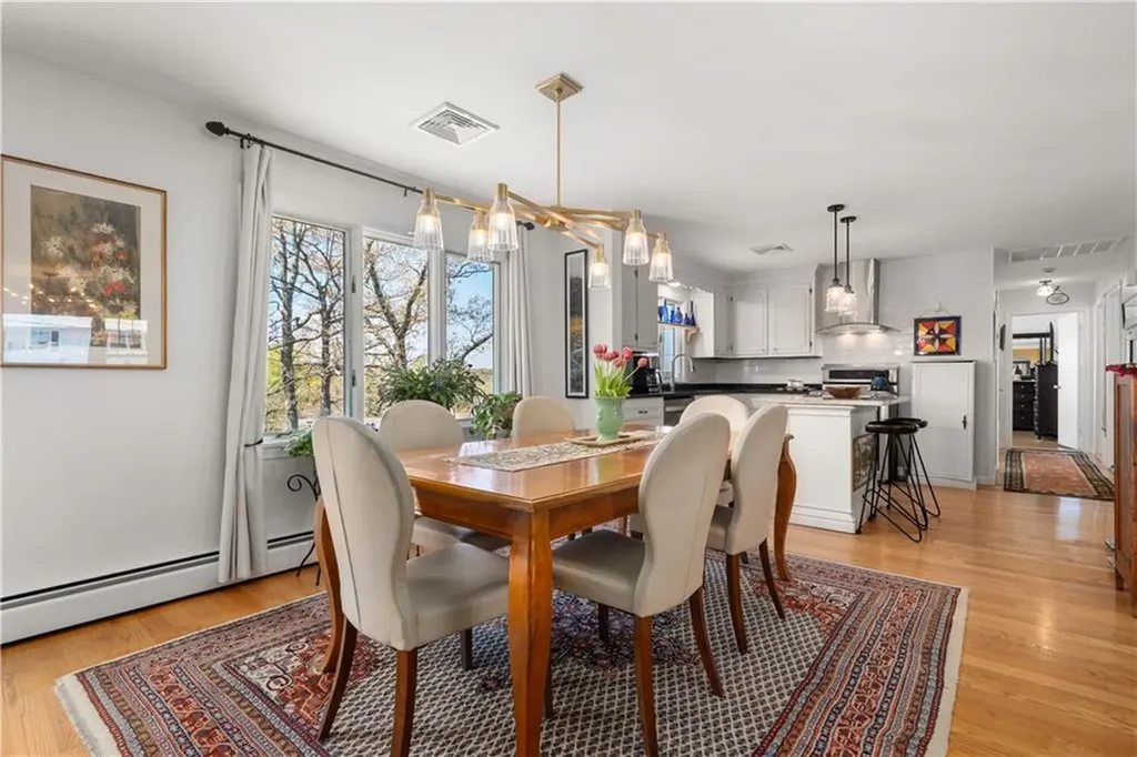 52 Woodhaven Boulevard North Providence RI 02911