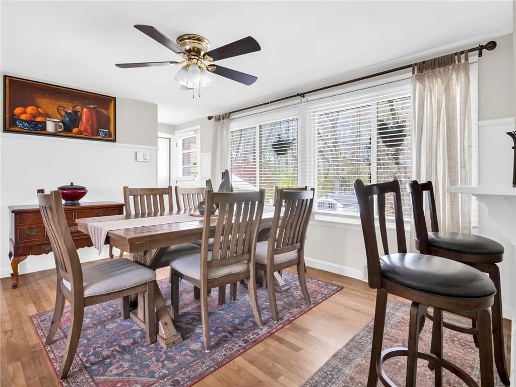 29 Sweetbriar Drive Cranston RI 02920