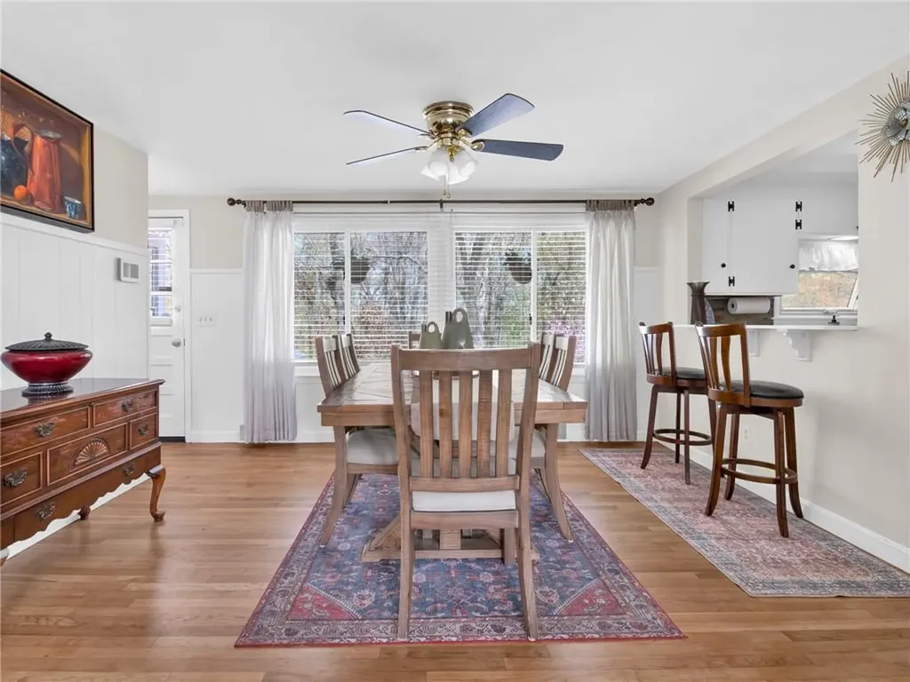 29 Sweetbriar Drive Cranston RI 02920