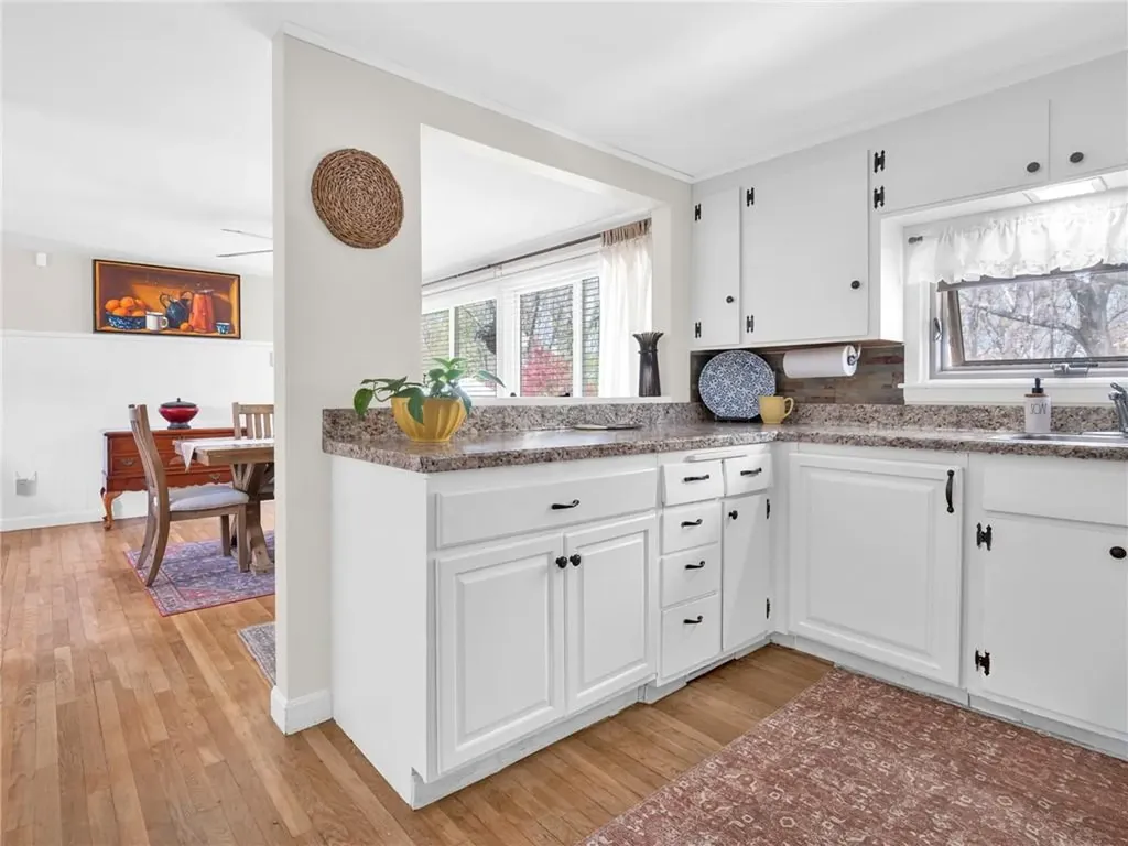 29 Sweetbriar Drive Cranston RI 02920