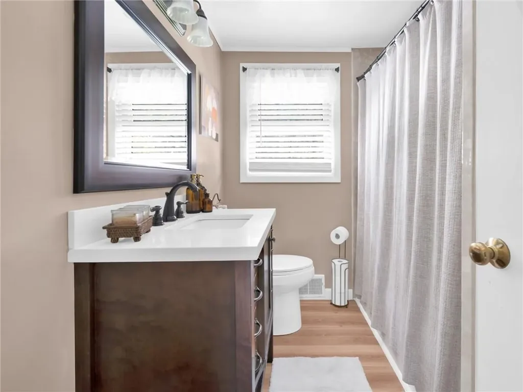 29 Sweetbriar Drive Cranston RI 02920