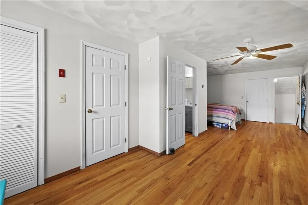 569 Smithfield Road North Providence RI 02904
