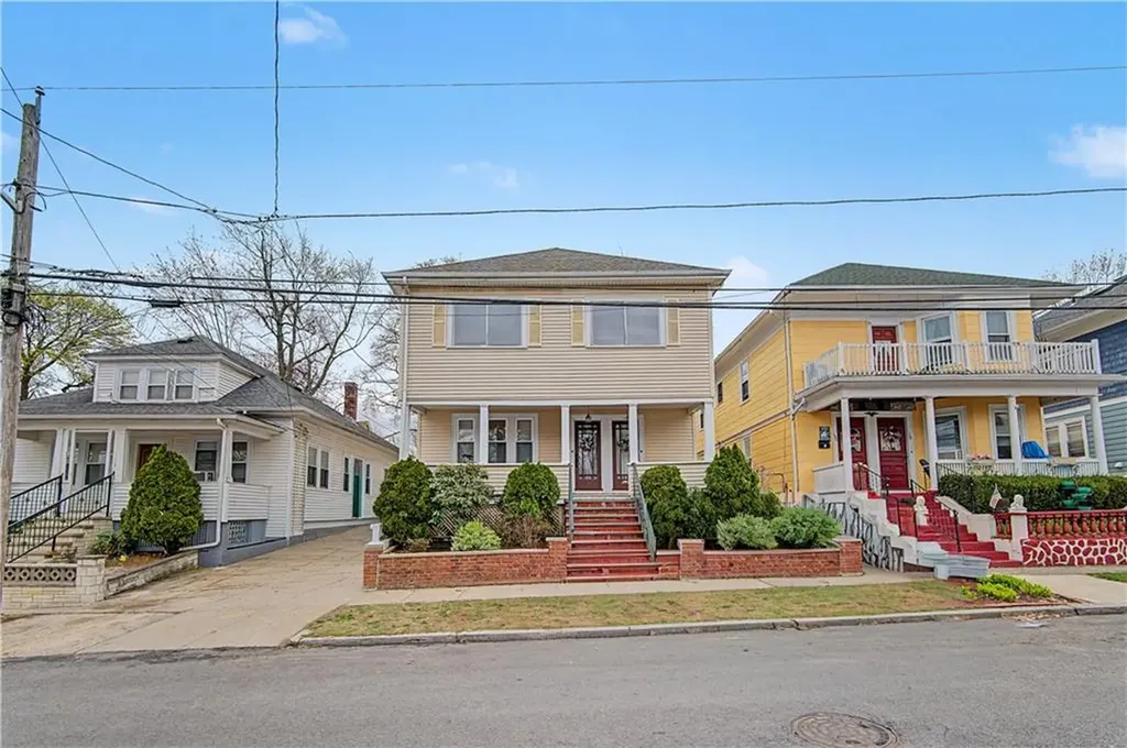 132 134 Washington Avenue Providence RI 02905