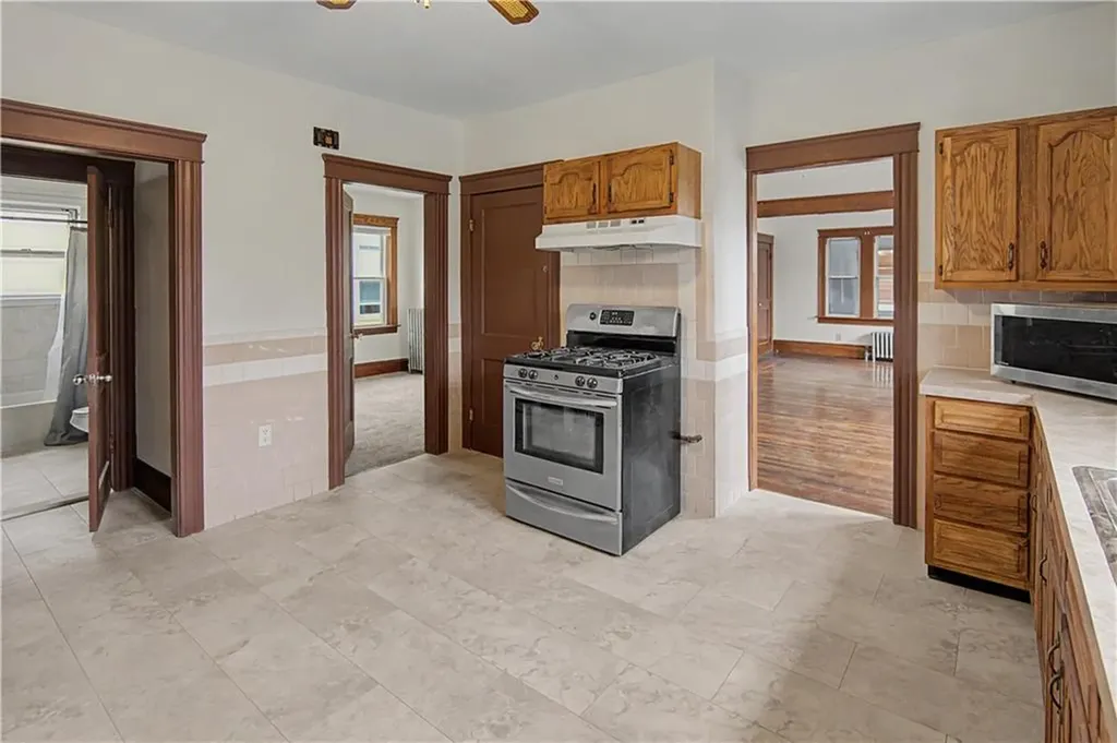 132 134 Washington Avenue Providence RI 02905