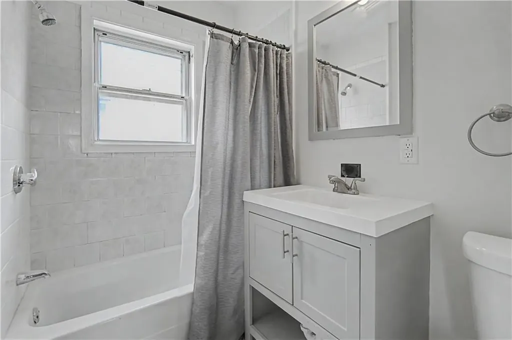 132 134 Washington Avenue Providence RI 02905