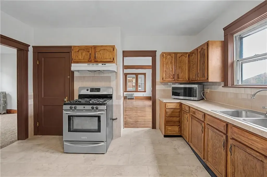 132 134 Washington Avenue Providence RI 02905