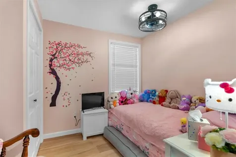 17 Pine Avenue Coventry RI 02816