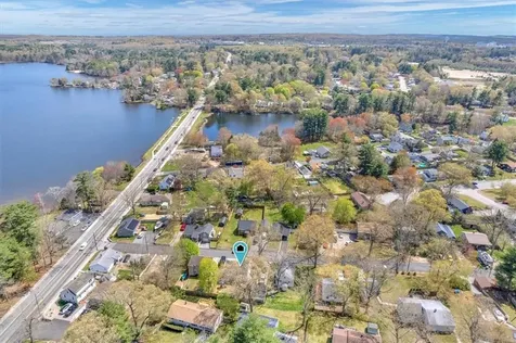 17 Pine Avenue Coventry RI 02816