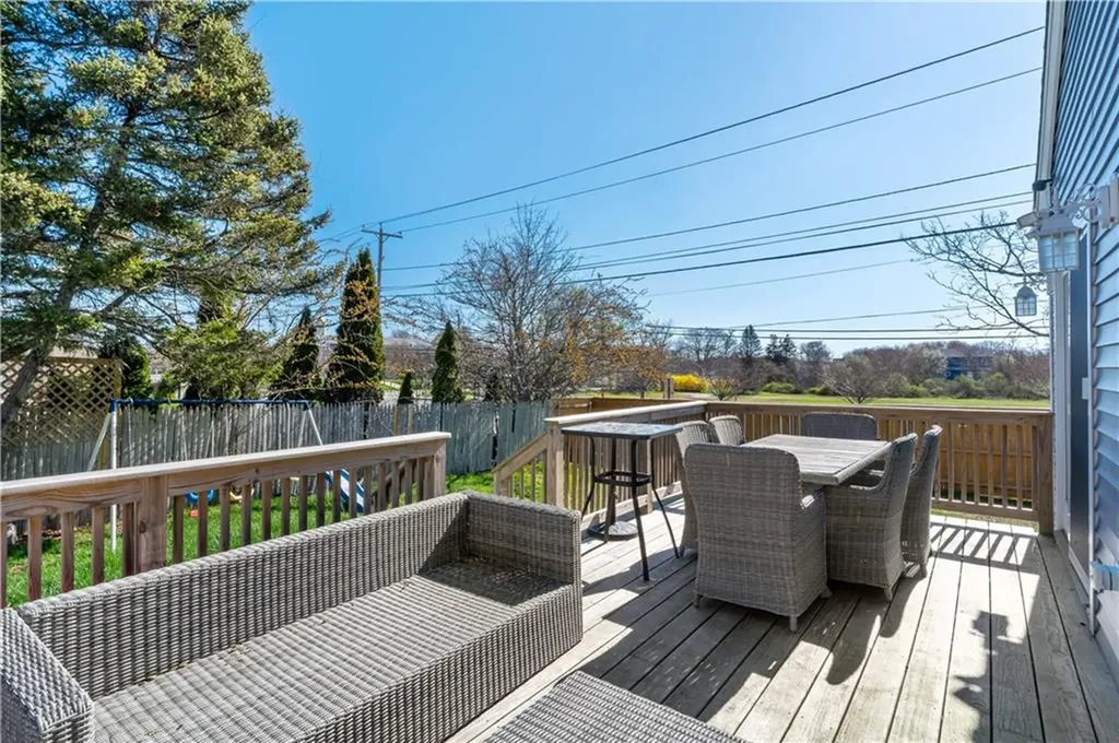 881 Point Judith Road Narragansett RI 02882