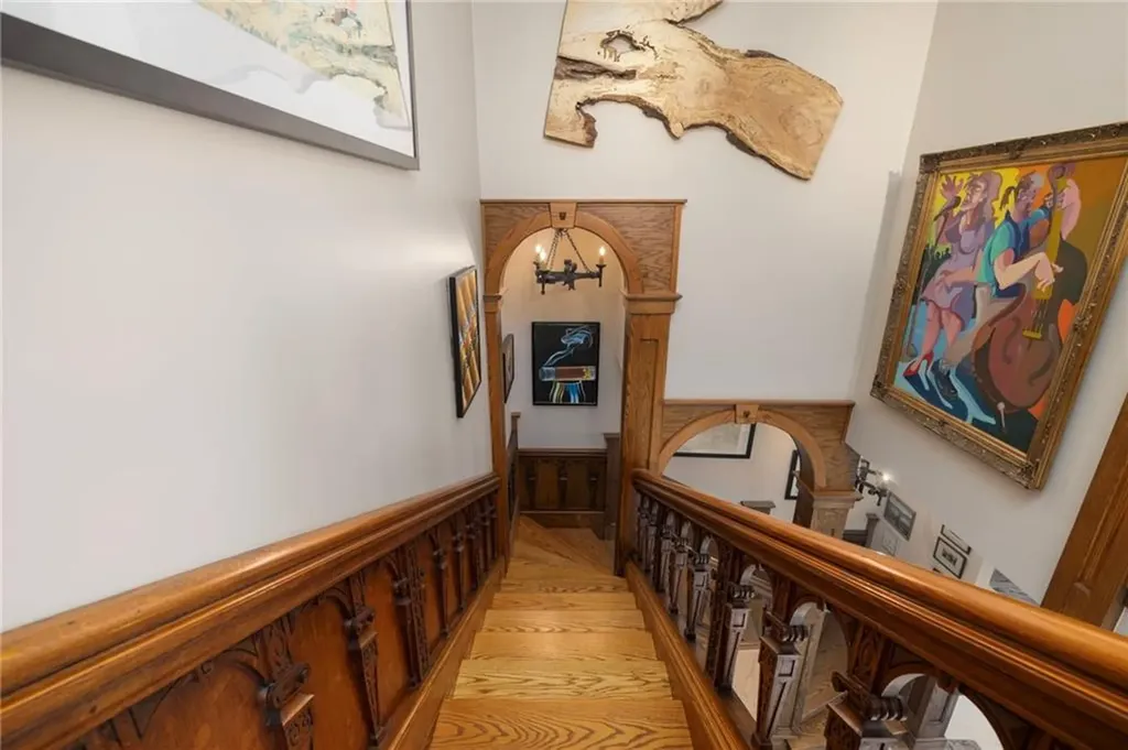 60 Old Beach Road Newport RI 02840