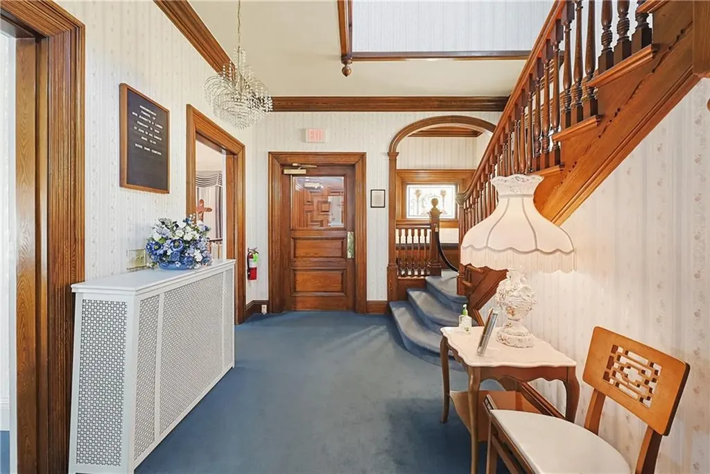 1501 Lonsdale Avenue Lincoln RI 02865