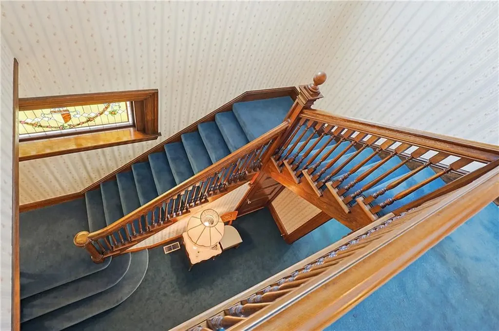 1501 Lonsdale Avenue Lincoln RI 02865
