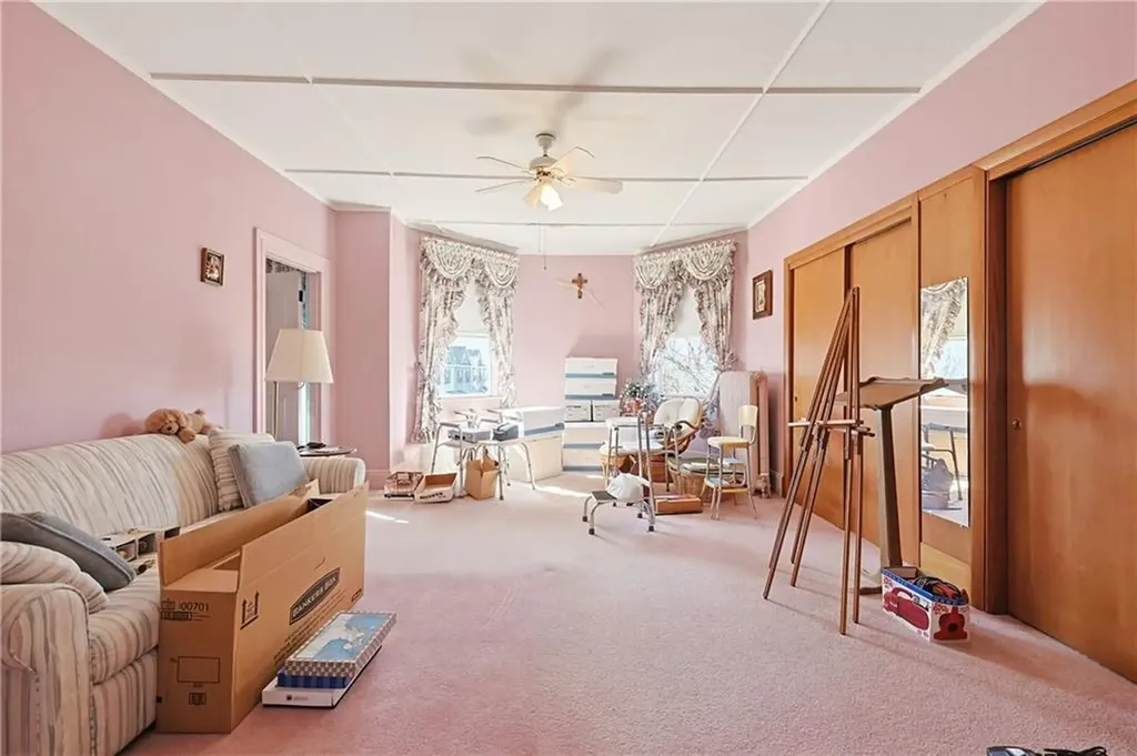 1501 Lonsdale Avenue Lincoln RI 02865