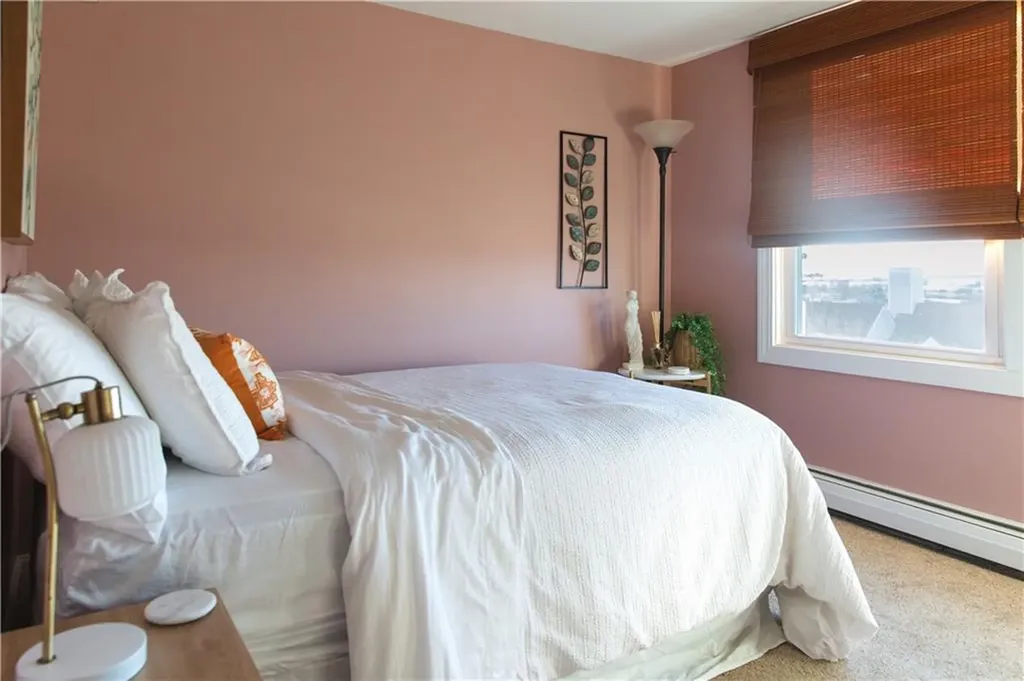 114 Girard Avenue Newport RI 02840