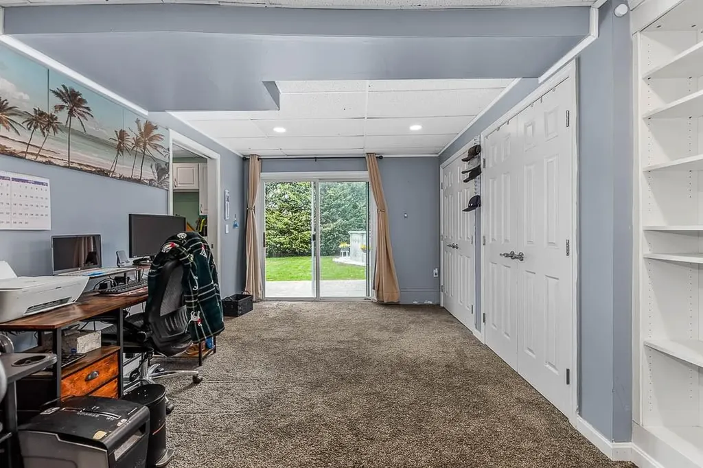 23 Detroit Avenue Warren RI 02885