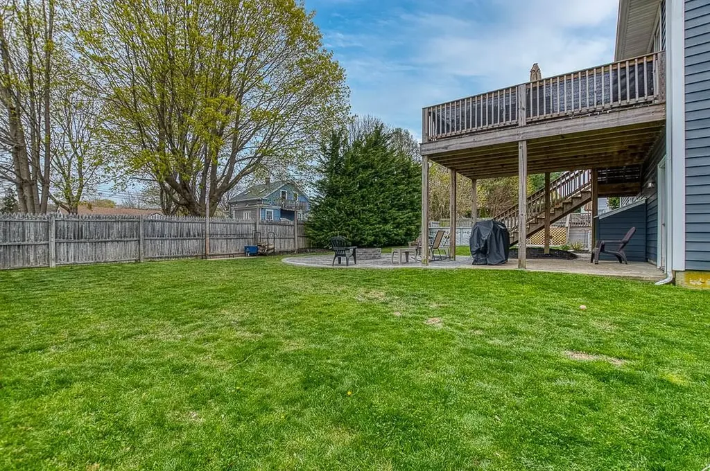 23 Detroit Avenue Warren RI 02885